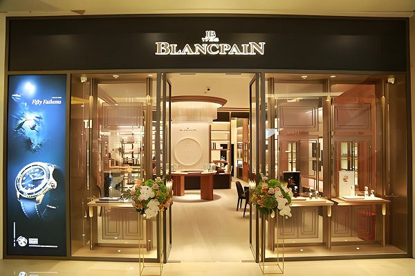 宝珀手表磕碰了解决技巧汇总（避免手表损坏的方法）（图）