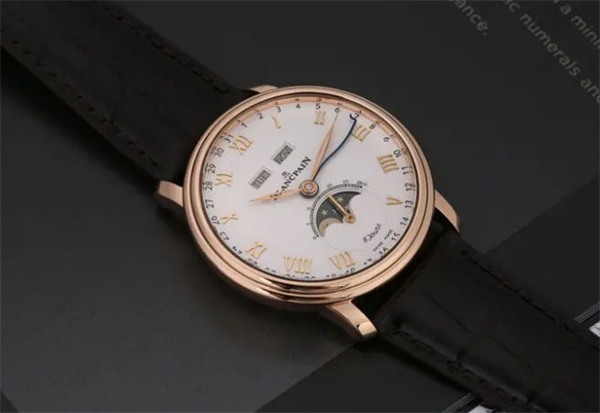 宝珀手表时针怎么调（图）