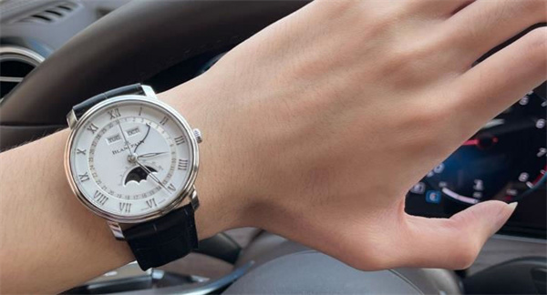 宝珀腕表表针不走了解决技巧推荐（图）